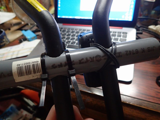 塩ビパイプで自作アダプター