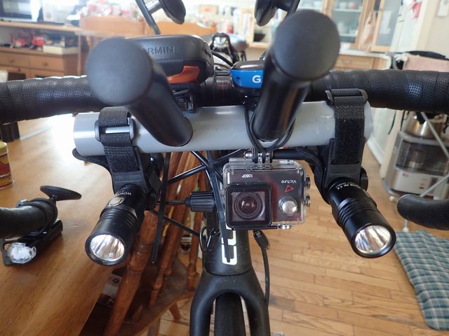 18650LEDライトの固定法