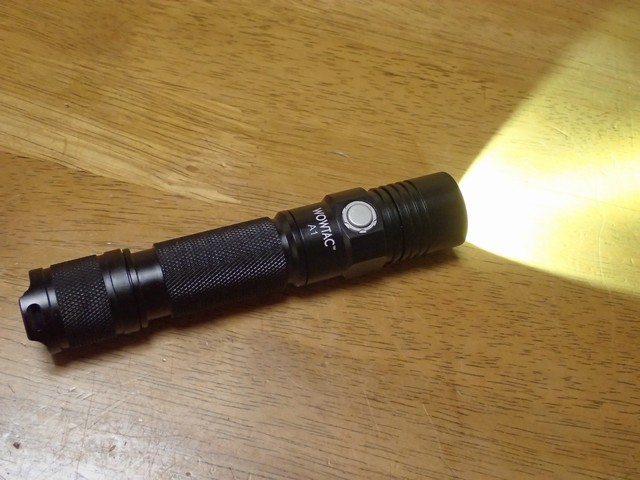 Wowtac® A1 LED懐中電灯 ポータブルライト
