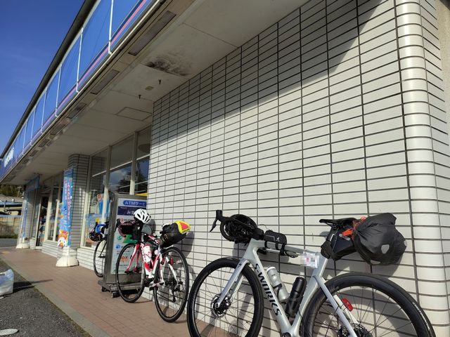 ローソン千草黒土店