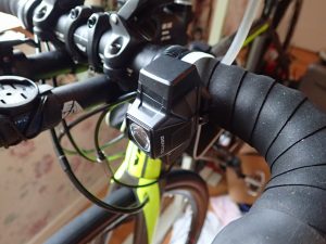 ヘルメットライトをヘッドライトとして代用できるようにしておくと助かった件