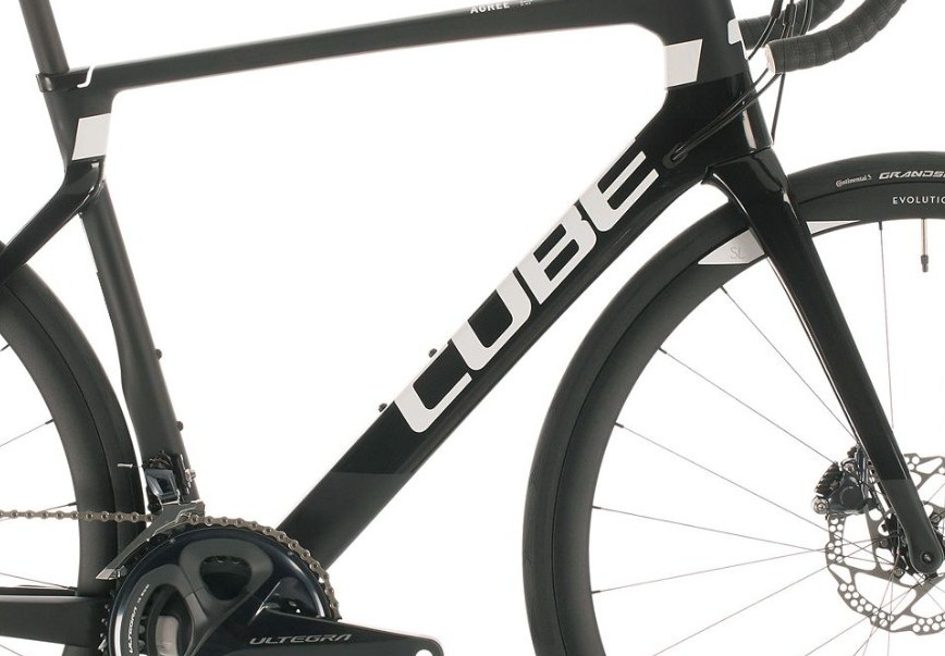 キューブcube Agree C 62 Race Road Bike 年モデルレビュー