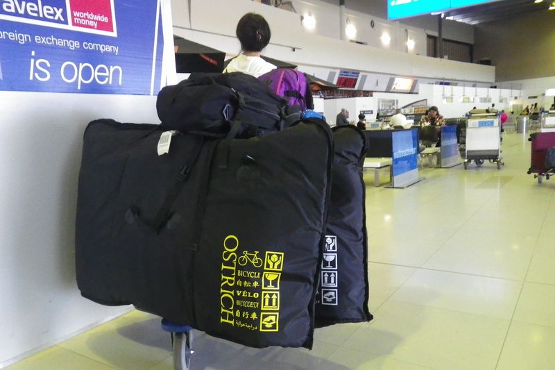 飛行機輪行