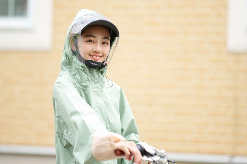 ロードバイクのレインウェアはどうする？高機能？低価格？