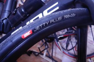 3000円300g以下の700×28cとか32cタイヤを探してみた！おすすめ8選